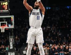 IM体育注册链接-独行侠客场逆转篮网，最后时刻逆袭