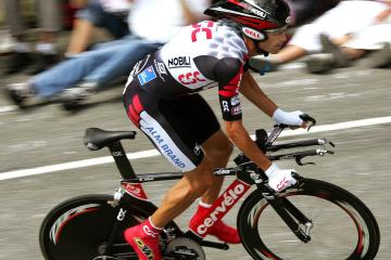 IM Sport-格鲁吉亚闪电撕裂钢铁防线，克瓦拉茨赫利亚独舞终结多特蒙德悬念