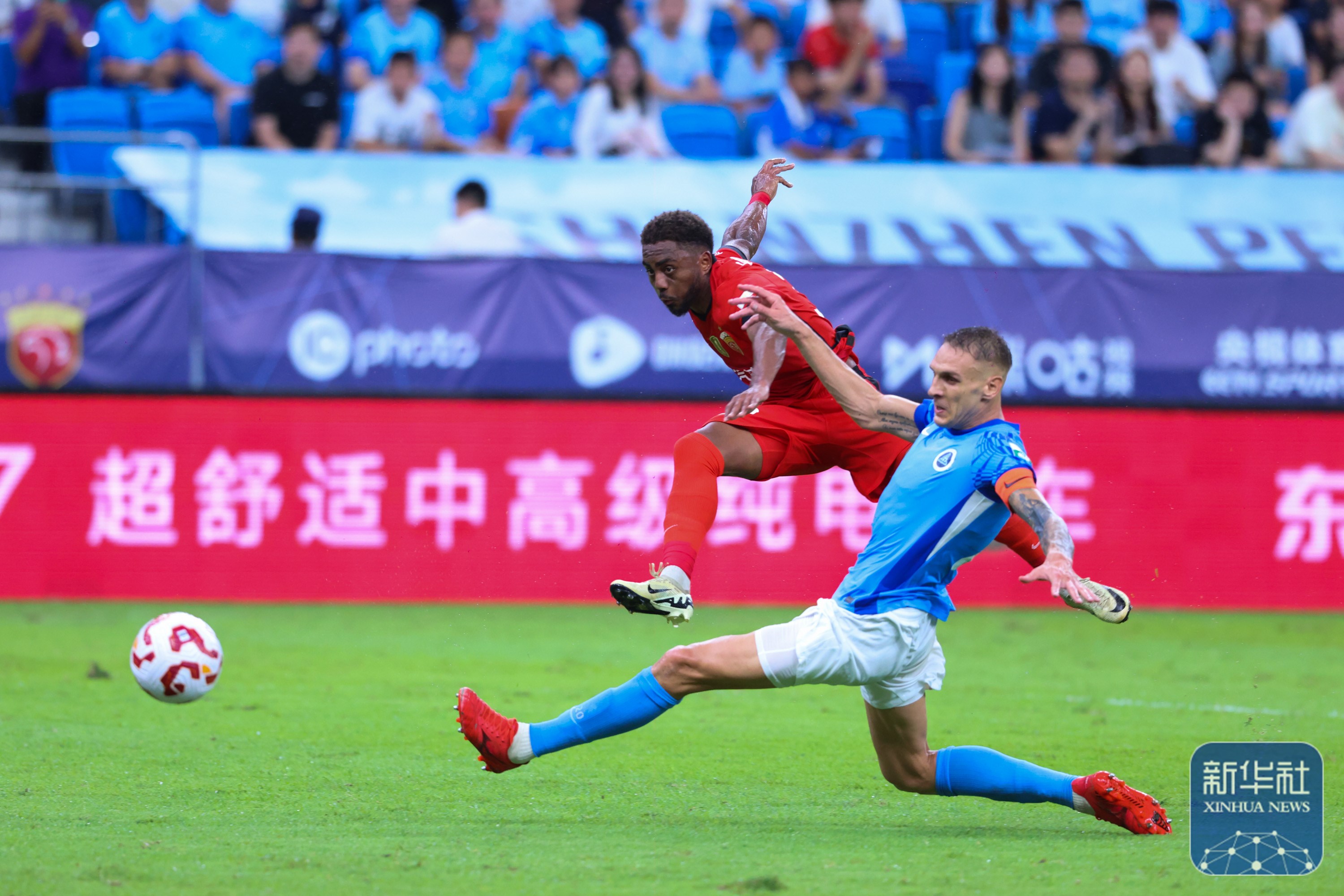 IM体育赛事直播入口-关于新赛季国内足球赛事开启,焦点纷呈的信息