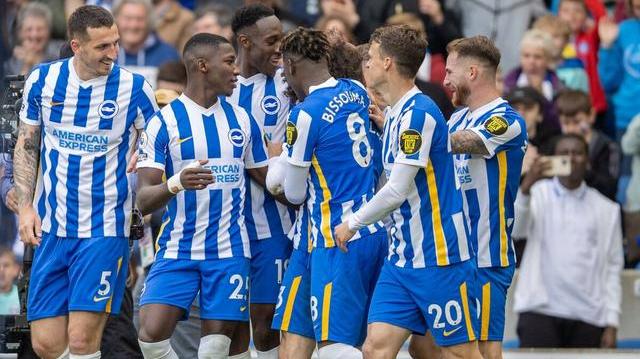 IM体育平台-包含利兹联客场战平布莱顿，保持中游位置的词条