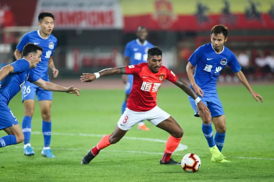 IM体育官方网站-关于建业迎战恒大,全力冲击联赛前四名的信息