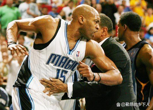 IM Sport-关于灰熊逆转国王，双外援发挥突出的信息