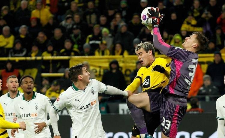 IM体育网页版登录入口-拜仁慕尼黑对阵门兴格拉德巴赫