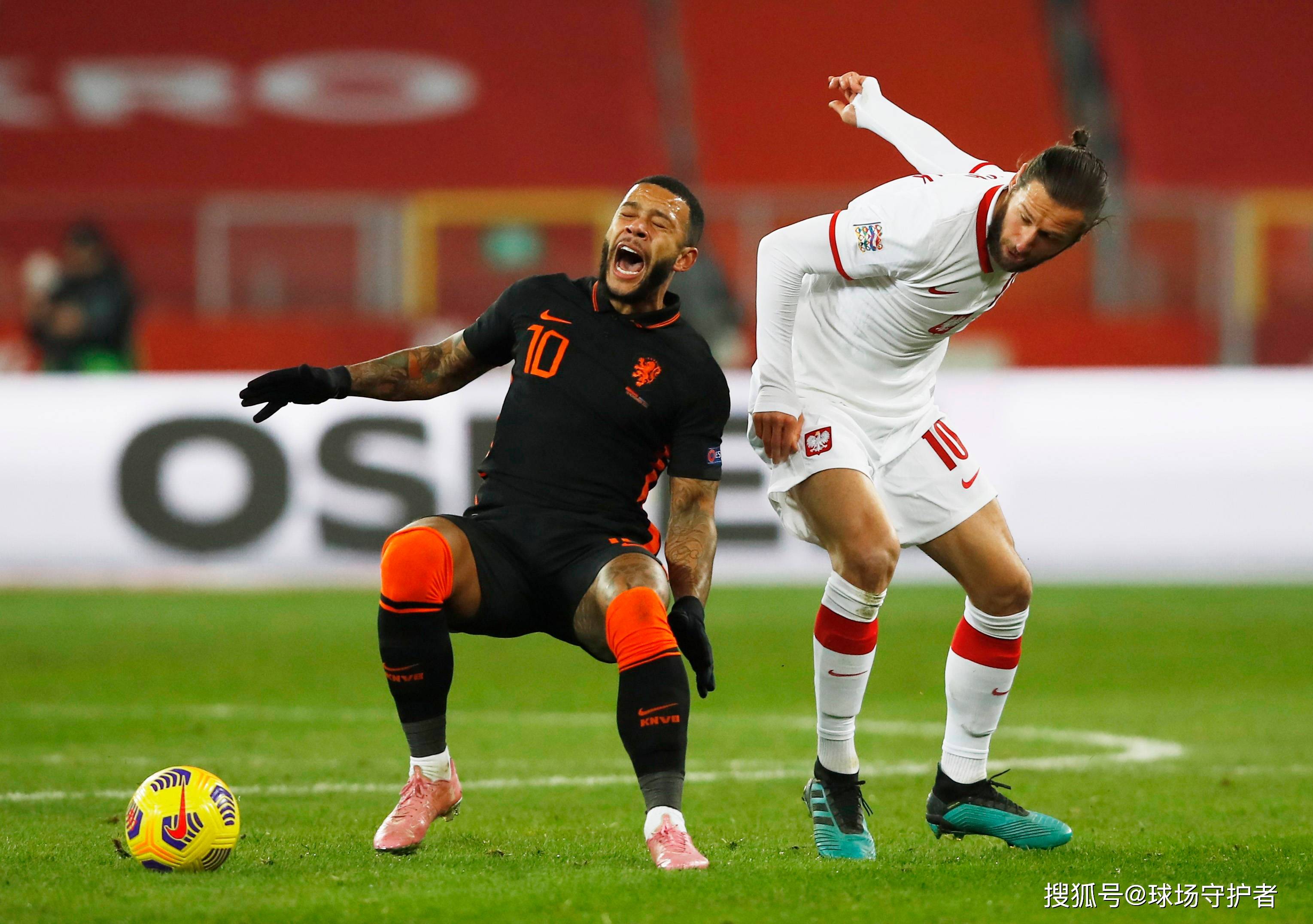IM体育注册链接-荷兰惜败捷克遭淘汰，欧国联小组赛惨遭失利