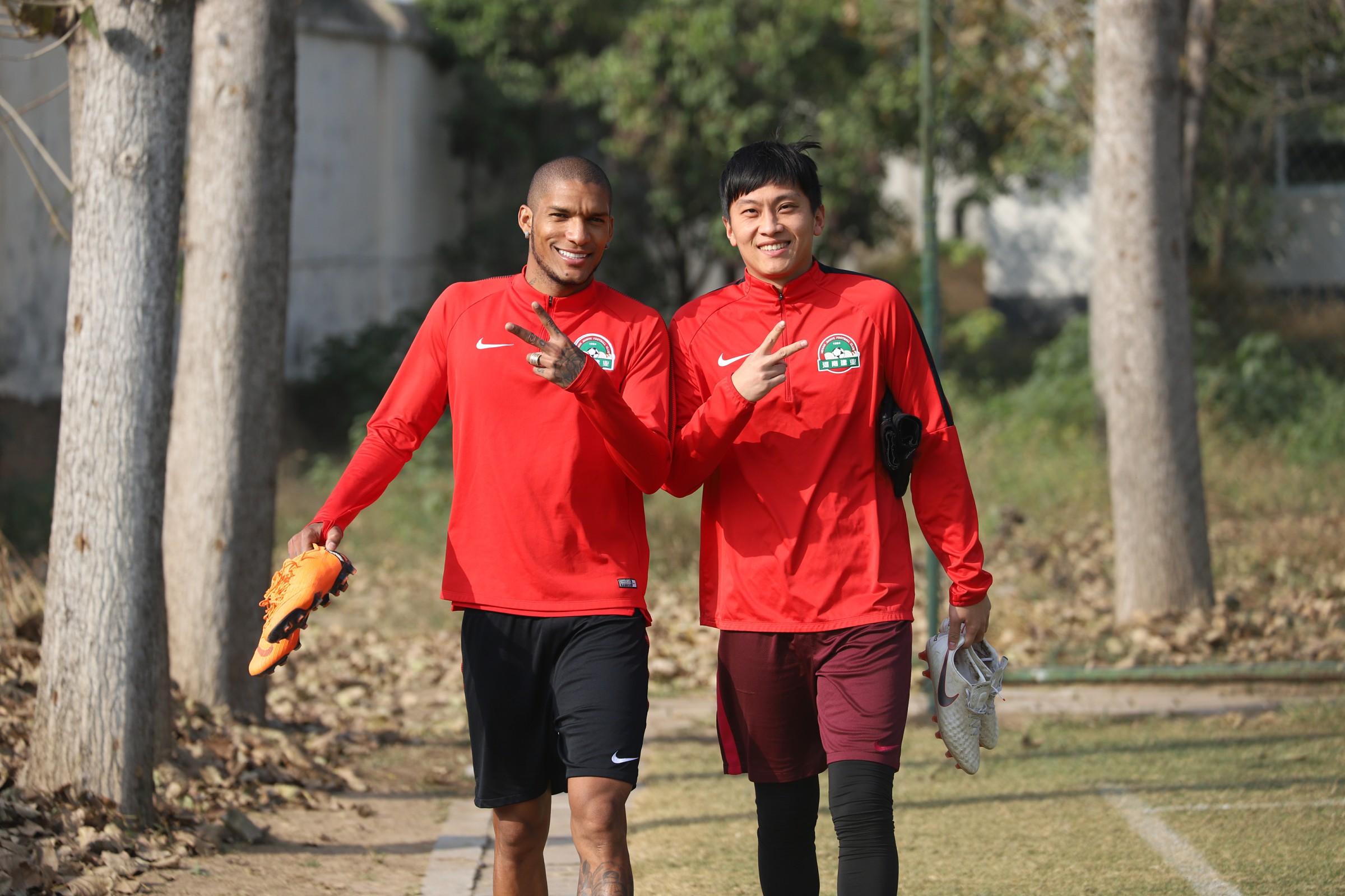 IM体育官方平台-福州队备战一战，全力冲刺