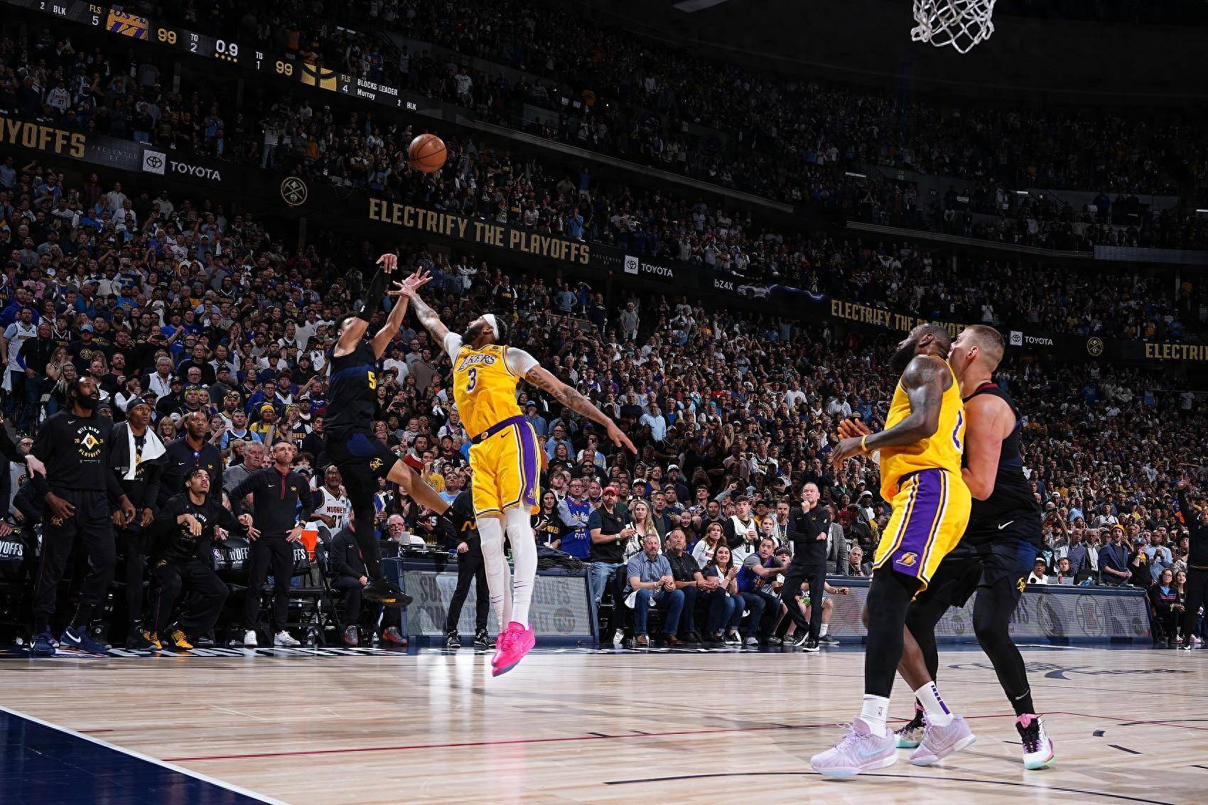 IM体育平台-关于南特客场战平雷恩，两队激战取分的信息