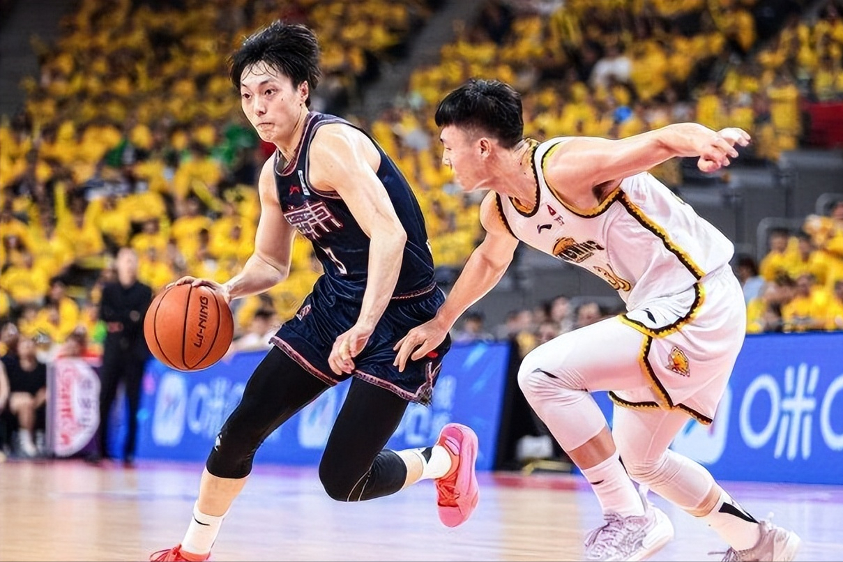 IM体育-广东队主控取得三双表现,助球队赢球