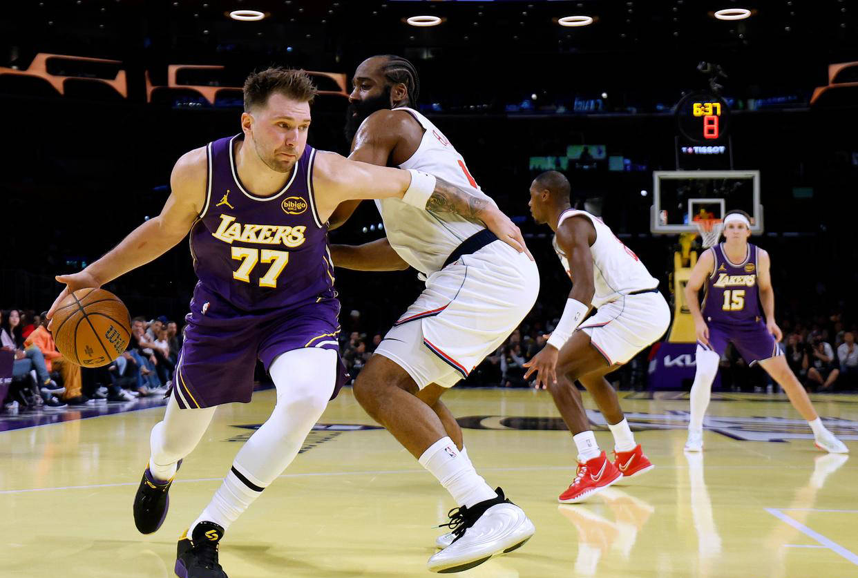 IM体育官网-魔术碾压太阳，东契奇刷新纪录的简单介绍