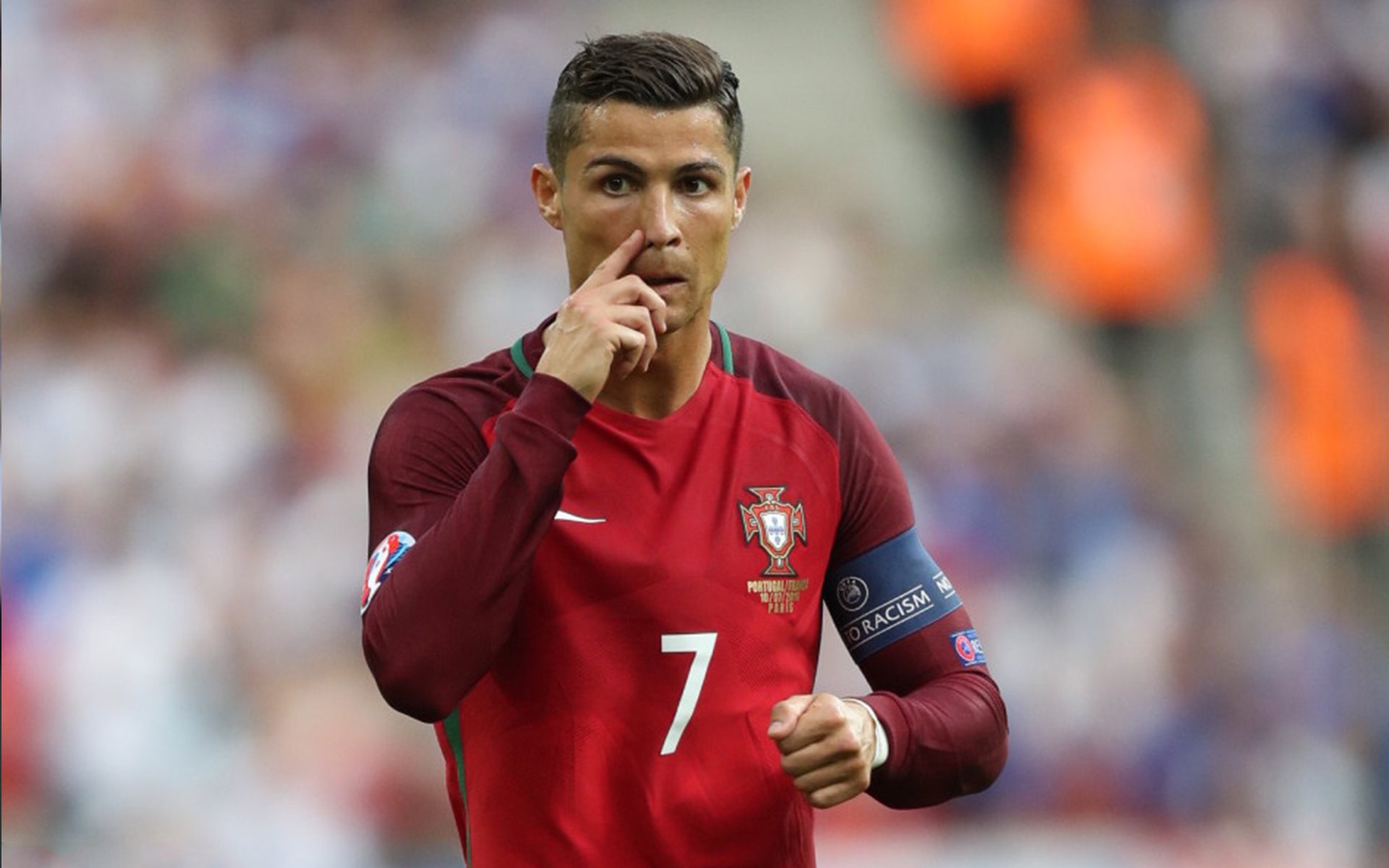 IM体育官方平台-冰与火的较量,蒂亚戈关键进球定乾坤,瑞典战术压制终结加拿大黑马之路