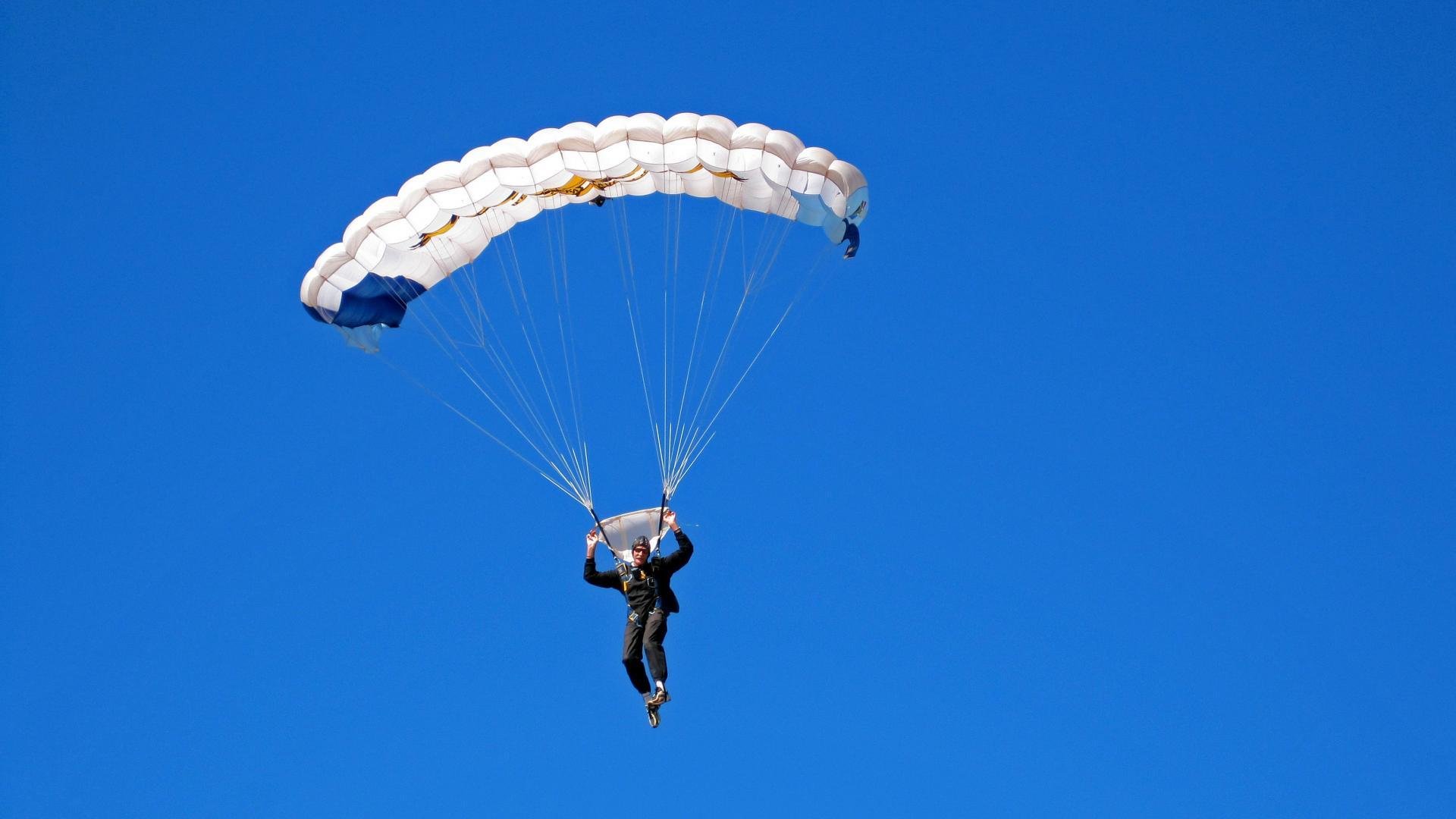 IM Sport-埃及关键战突围荷兰,迪亚斯防守端锁死对手的战术密码