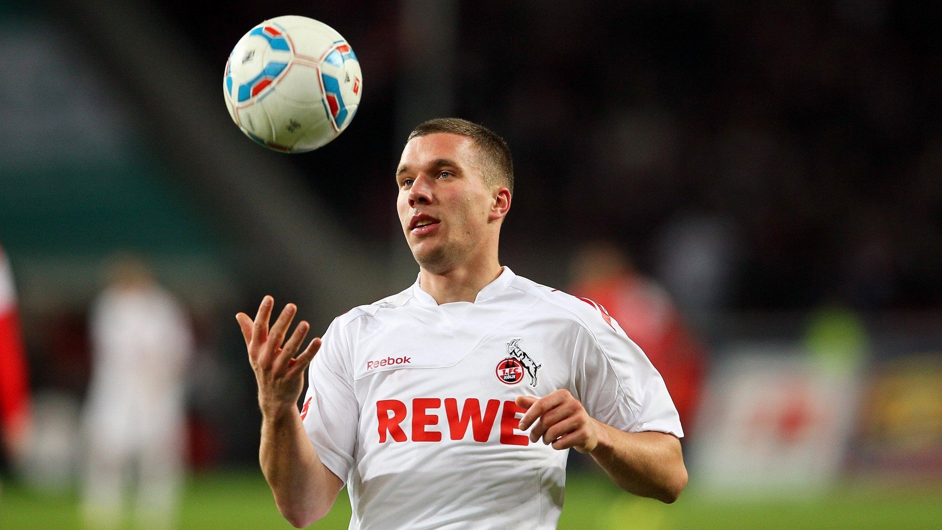 IM体育官网入口-冰与火之歌，NBA季后赛的瑞士军刀与突尼斯之焰